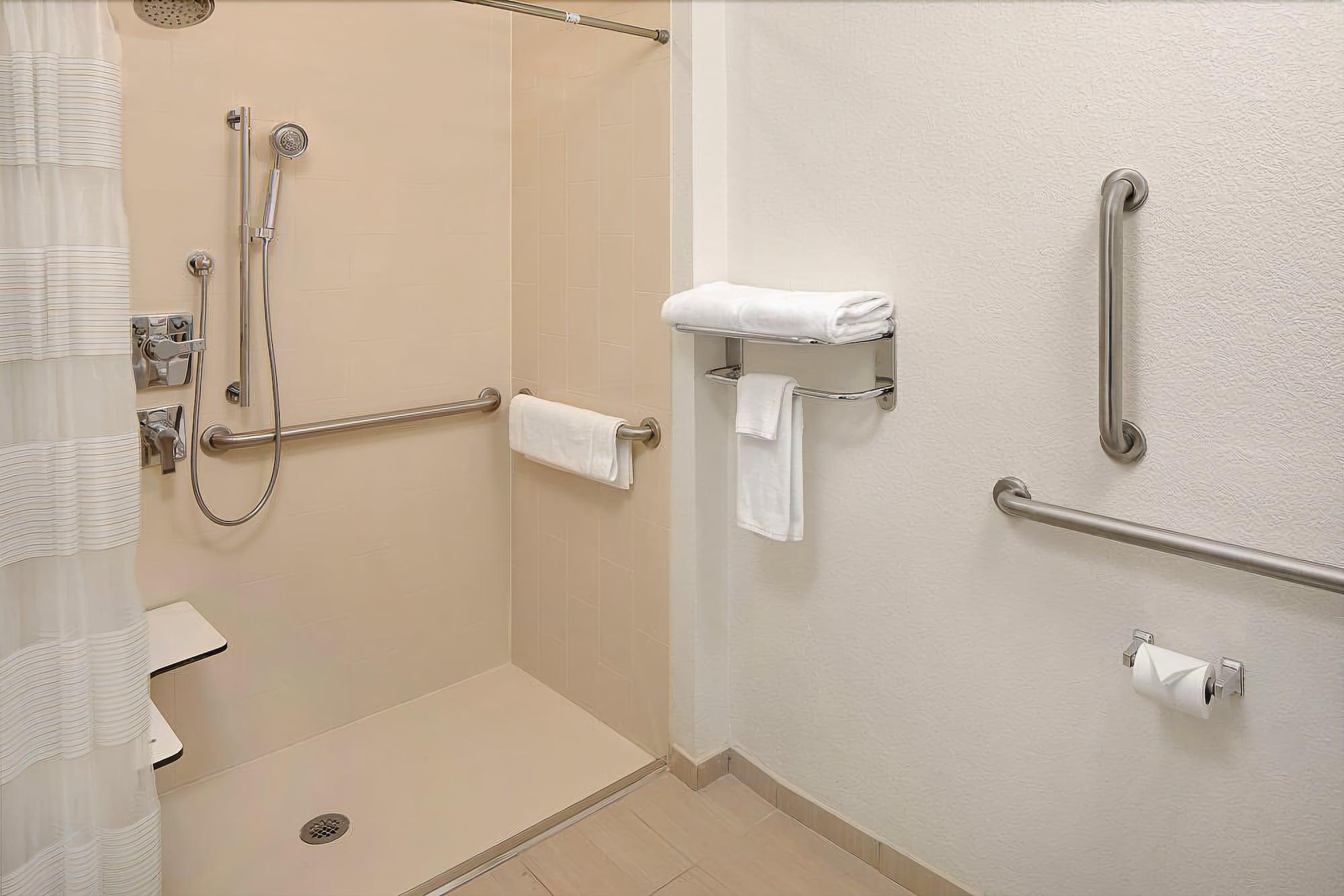 Hyatt House Dallas Hotel 3*