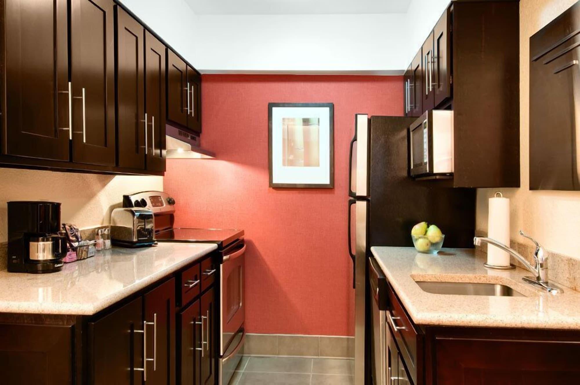 Hotel Hyatt House Dallas 3*